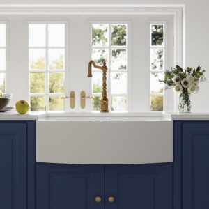 DeerValley DV-1K516 Farmhouse Kitchen Sinks Ergonomic 33" Fireclay 2200°F 3.5" Drain